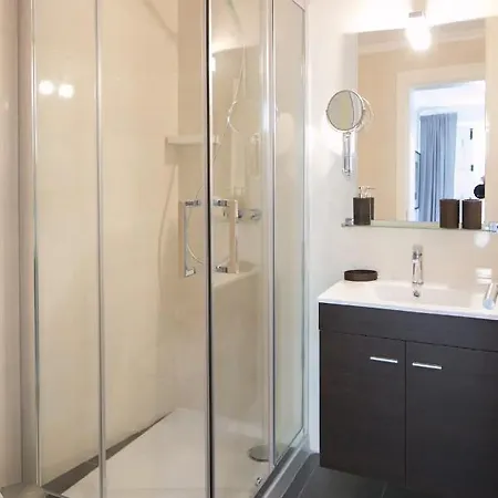 Navy Apartman