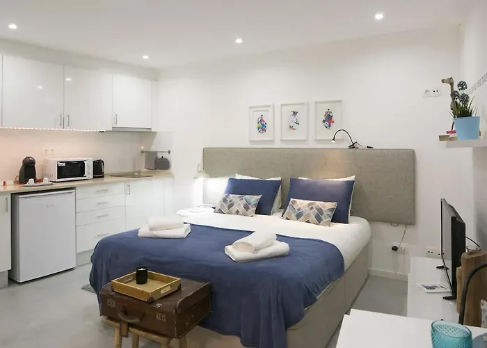 Navy アパート リスボン